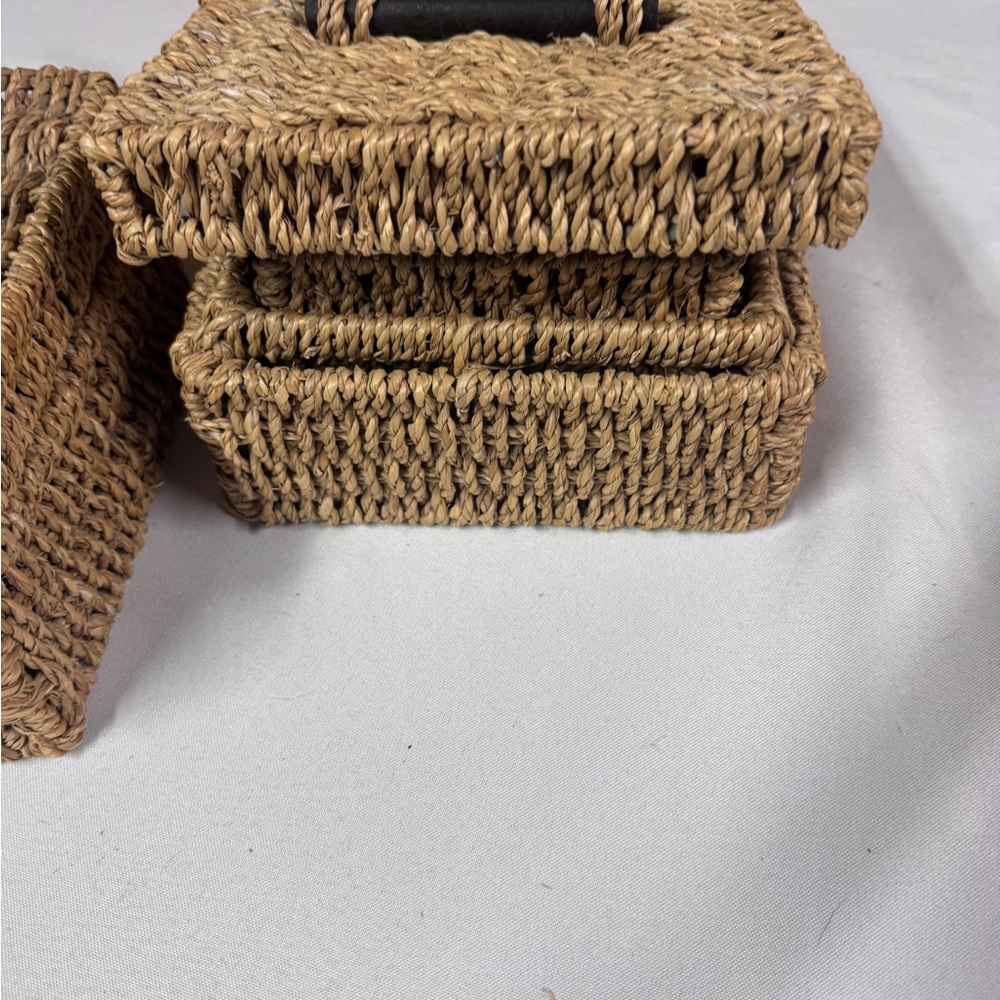 Set of Seagrass Storage Baskets - Picture 15 of 16